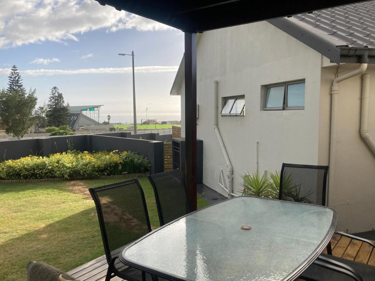 Becks At The Bay Loadshedding Free Villa Mossel Bay Eksteriør billede